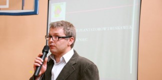 Maszyny do pielęgnacji truskawkowych plantacji