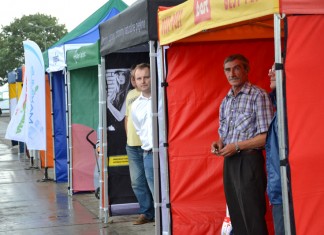 Deszczowe Święto Truskawki