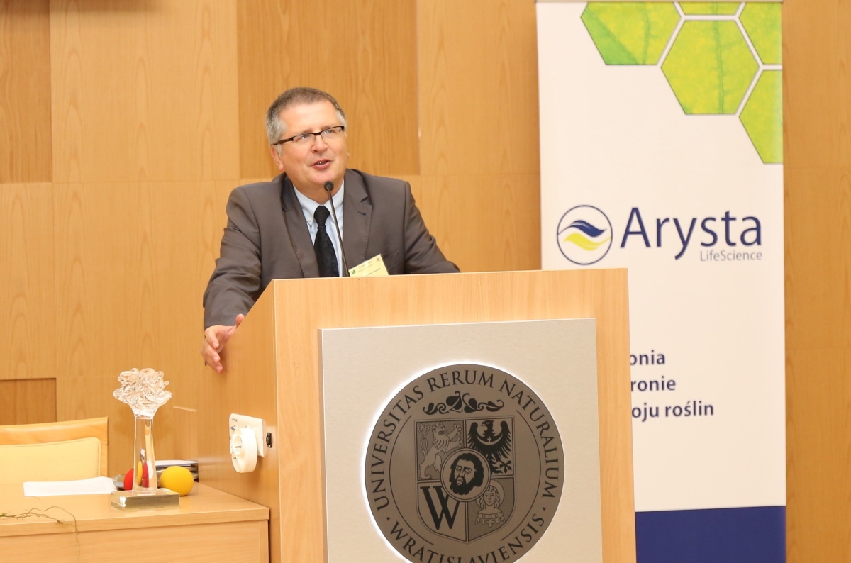 Dziekana Wydziału Przyrodniczo-Technologicznego prof. dr hab. Adam Szewczuk