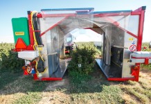 Opryskiwacze do malin na pokazach