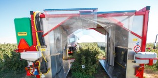 Opryskiwacze do malin na pokazach