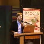 Dr Michał Pniak z UR w Krakowie mówił o odporności roslin