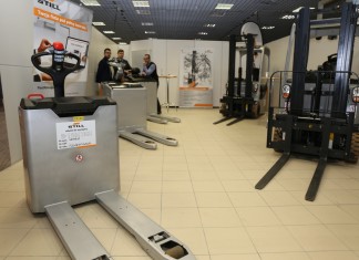 Wózki widłowe, ładowarki teleskopowe i ładowacze