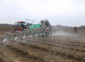 Polowe pokazy podczas AUT w Warce