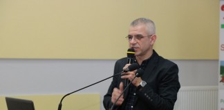 Zastosowanie agrowłókniny w uprawie malin i truskawek