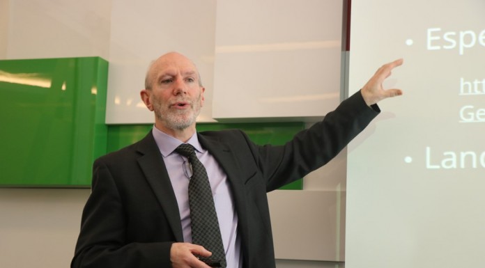 Konferencja prasowa firmy DuPont