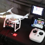 Niewielki dron jest w stanie unieść kamerę dobrej jakości
