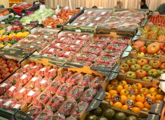 Węgierski import truskawek