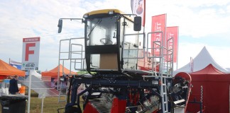 Agro Show 2016 (cz.2) – kosiarki, pielniki, mulczery, kombajn samojezdny