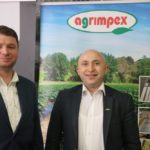 Agrimpex dostarcza nowoczesnych agrowłóknin do ochrony przed mrozem i ściółkowania truskawek