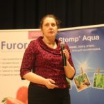 Dr hab. Zofia Zydlik z UP w Poznaniu omawia rolę kwasów humusowych w glebie