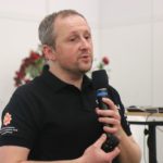Jan Czaja podczas wystąpienia dotyczącego organizacji sprzedaży bezpośredniej w Grupie Odrolnika