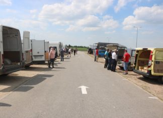 Giełda truskawkowa w Goławinie – nieśmiałe początki