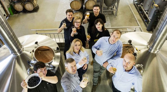 Polish Berry Cooperative i Browar Stu Mostów zapraszają na borówkowe piwo!