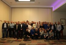 Jagoda kamczacka ekologicznie i konwencjonalnie