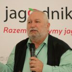 Jarosław Barszczewski z Yara Poland wyjaśniał zasady precyzyjnego formułowania programów nawożenia truskawek
