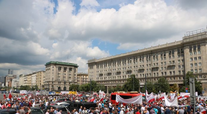 Rolnicy protestują w Warszawie