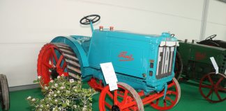 Wczesne ciągniki rolnicze