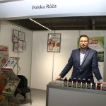 Jacek Majewski z firmy Polska Róza prezentował wyroby owocowe