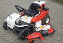 Sprawne mechaniczne odchwaszczanie młodej plantacji borówek