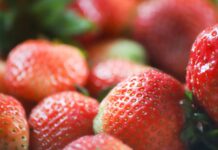 Deformacje owoców: zmieniki i sposób ich zwalczania