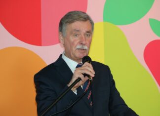Będziemy silni handlowo i produkcyjnie, albo zostaniemy w polu
