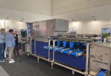 Nowa maszyna do sortowania borówek