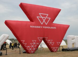 Nowe ciągniki Massey Ferguson dla plantatorów jagodowych