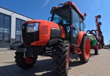 Traktor idealny na plantacje truskawek