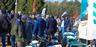 Kompletna technologia uprawy borówki. Co było na pokazach Konferencji Borówkowej 2024?