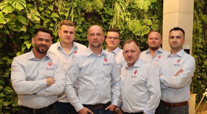 Truskawki i maliny od Premium Berry