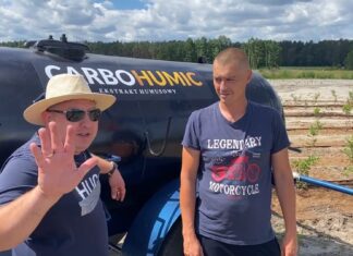 Borówka rośnie jak szalona na nowej plantacji. Co zrobił Mateusz?