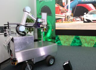 Zawsze w wzwyż (cz. I) – Jagobot do zbioru truskawek