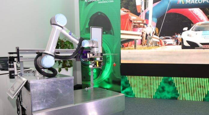 Zawsze w wzwyż (cz. I) – Jagobot do zbioru truskawek