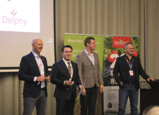 Obniżanie kosztów i produkcja bez pozostałości. To wyzwania dla producentów owoców pod osłonami