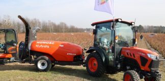 Opryskiwacz Kubota XTA – innowacja w ochronie krzewów jagodowych