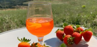 Nowa włoska odmiana truskawki smakuje jak Aperol Spritz!