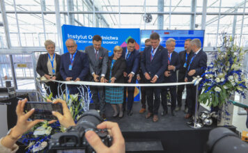 Zakład Hodowli Roślin Ogrodniczych IO w nowoczesnej odsłonie. Zakończono inwestycję za ponad 50 mln zł