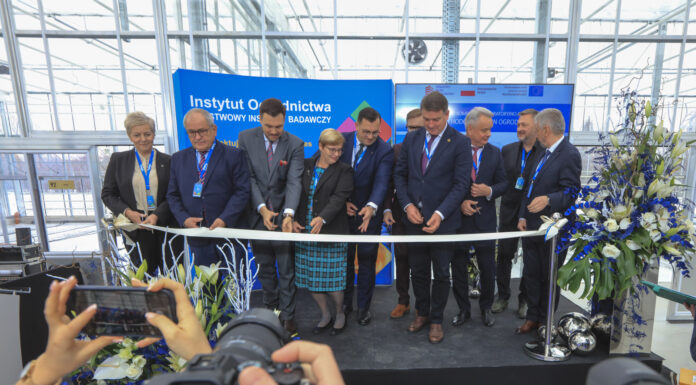 Zakład Hodowli Roślin Ogrodniczych IO w nowoczesnej odsłonie. Zakończono inwestycję za ponad 50 mln zł