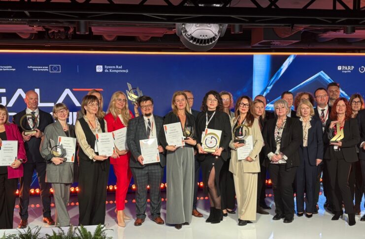 Firma Dr.Berry wyróżniona podczas 8 Gali PARP „Pracodawca Jutra 2025”. Nowe standardy edukacji jagodowej w Polsce