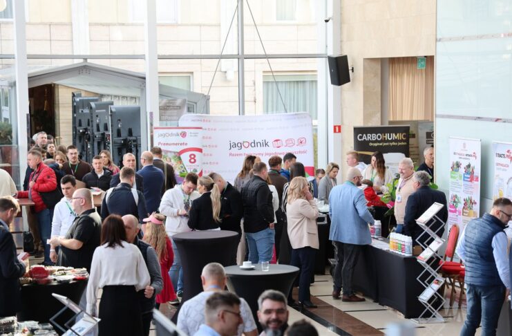 Rozpoczęła się 14. Międzynarodowa Konferencja Borówkowa konferencja borówkowa